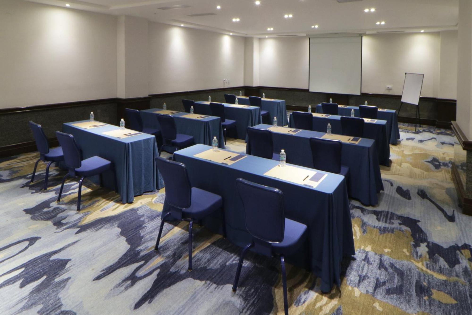 Hotel Indigo Guadalajara Expo By Ihg Kültér fotó