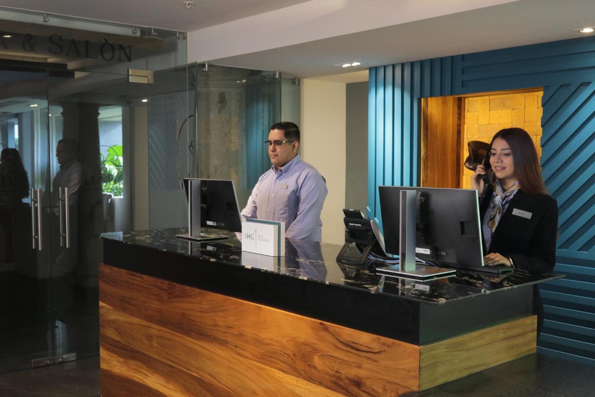 Hotel Indigo Guadalajara Expo By Ihg Kültér fotó